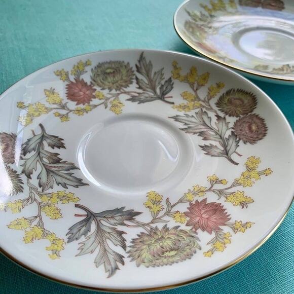 1960's Wedgwood Lichfield Bone China Vintage Saucer Plates set of 2 W4156 - Picture 3 of 4